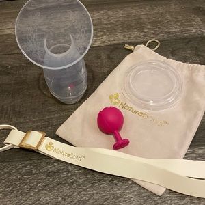 🔥 5/$25 Haakaa nature bond silicone breast pump